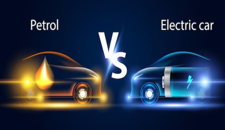 पेट्रोलवर चालणारी का इलेक्ट्रिक वाहने? खरेदी करण्याआधी तुम्हाला हे माहित असले पाहिजे ?