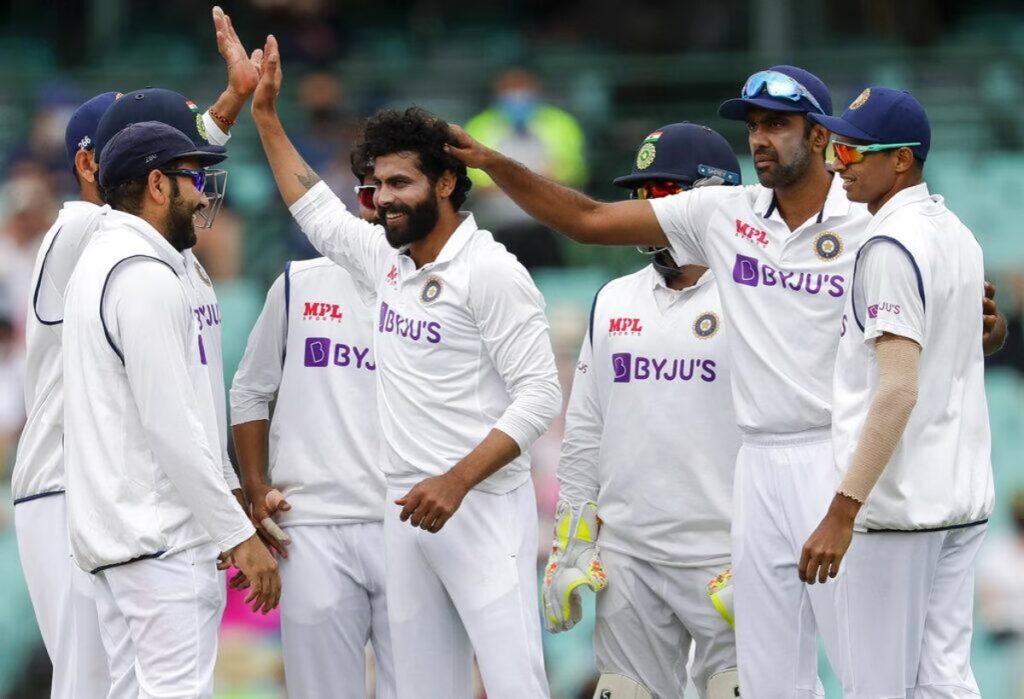 भारताच्या इंग्लंडविरुद्धच्या तिसऱ्या कसोटी सामन्यासाठीच्या प्लेइंग 11 नवीन दोन खेळाडूंचा समावेश : जाणून घ्या