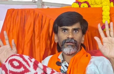मनोज जरांगे पाटील यांचे 20 दिवसांचे उपोषण अखेर मागे; पॅरिसमधूनही हालचाली, सरकारला 3 महिन्यांची मुदत