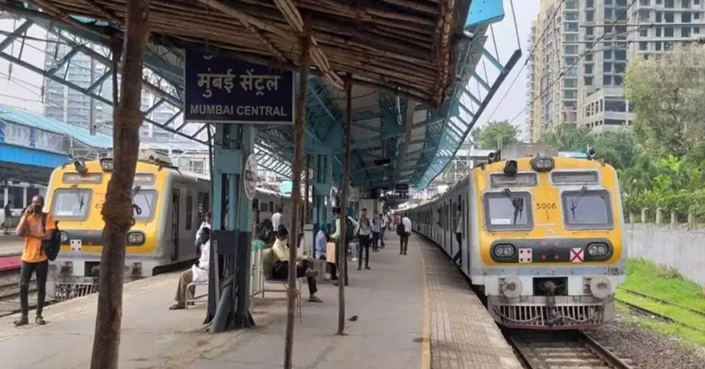 मुंबई लोकल ट्रेन आणि रेल्वे मेगाब्लॉकचे प्रतिनिधिक छायाचित्र